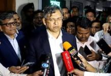 ভারতীয় সীমান্তে কাঁটাতারের বেড়া তাদের অভ্যন্তরীণ বিষয়, সতর্ক বিজিবি