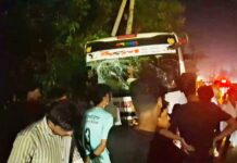 চট্টগ্রামে বাস-লেগুনার মুখোমুখি সংঘর্ষে নিহত ৩