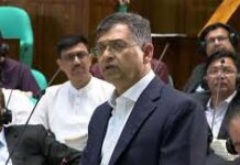 সব জায়গায় দুর্নীতি, ঘুরেফিরে দোষ হয় রাজনীতিবিদের: স্বরাষ্ট্রমন্ত্রী