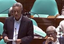 এক ডলারের বিনিময় হার ১২২ থেকে ১২৩ টাকার মধ্যে: অর্থমন্ত্রী