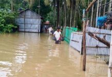 বন্যা-পাহাড়ধসে কক্সবাজারে ২৬ প্রাণহানি, দুর্বিষহ লাখো মানুষের জীবন