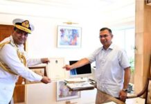 প্রধানমন্ত্রীর সঙ্গে নবনিযুক্ত নৌপ্রধানের সৌজন্য সাক্ষাৎ
