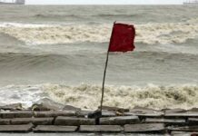 সাগরে লঘুচাপ, চার বন্দরে ৩ নম্বর সতর্ক সংকেত