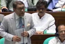 শিগগির এক লাখ স্বাস্থ্যকর্মী নিয়োগ: সংসদে মন্ত্রী