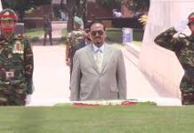 জিয়াউর রহমান ও খালেদা জিয়ার কবরে ভারপ্রাপ্ত রাষ্ট্রপতির শ্রদ্ধা
