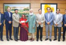 সাউথইস্ট ব্যাংক পিএলসির ‘বেতন কার্ড’ ইন্স্যুরেন্স ক্লেইম চেক হস্তান্তর