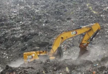 গিনিতে আবর্জনার স্তূপ ধসে ৩০ জন নিহত
