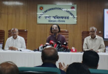টিকাকেন্দ্র ভাঙচুরের ঘটনায় সরকার বিব্রত, তদন্তের ভিত্তিতে ব্যবস্থা