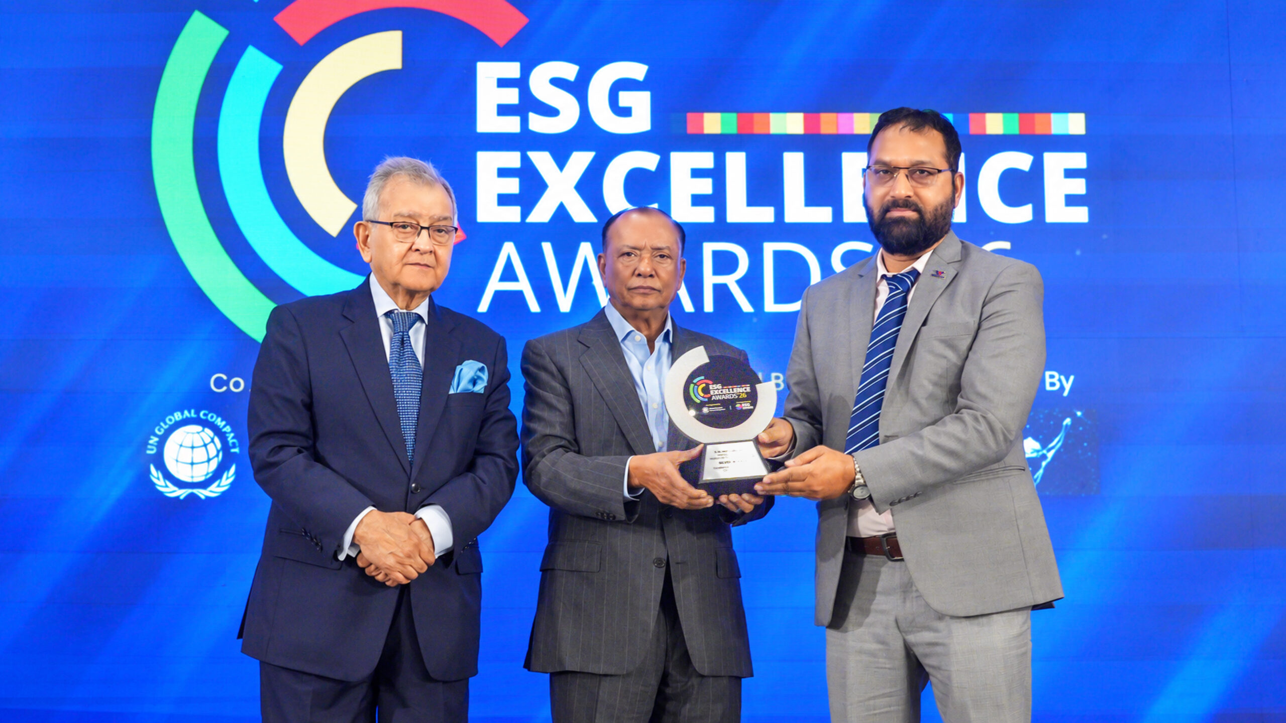 ৩ ক্যাটাগরিতে ইএসজি এক্সিলেন্স অ্যাওয়ার্ডস পেল ওয়ালটন