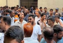 জাসদ কার্যালয়ে আটকদের ২৭ জনকে গ্রেপ্তার দেখাল পুলিশ