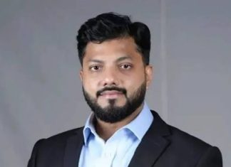 মন্ত্রিসভা থেকে ইশরাককে পদত্যাগের নির্দেশ প্রধানমন্ত্রীর