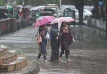 ঢাকায় আজ গুঁড়ি গুঁড়ি বৃষ্টি হতে পারে